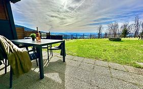 Gemuetliches Alpenblick Berg-Bungalow + Grosser Garten + Netflix!