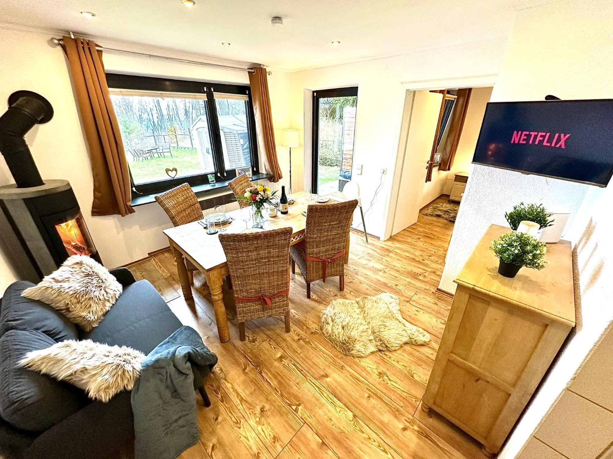 Gemuetliches Alpenblick Berg-Bungalow + Grosser Garten + Netflix! Schöfweg Exterior foto