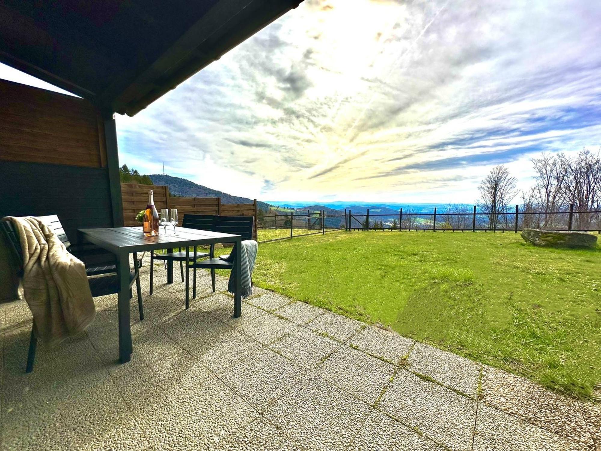 Gemuetliches Alpenblick Berg-Bungalow + Grosser Garten + Netflix! Schöfweg Exterior foto